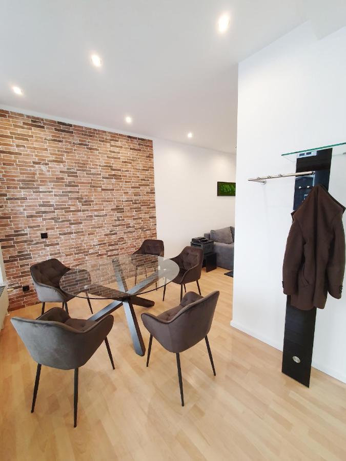 דירות וינה Modernes, Stilvolles Eingerichtetes Loft מראה חיצוני תמונה