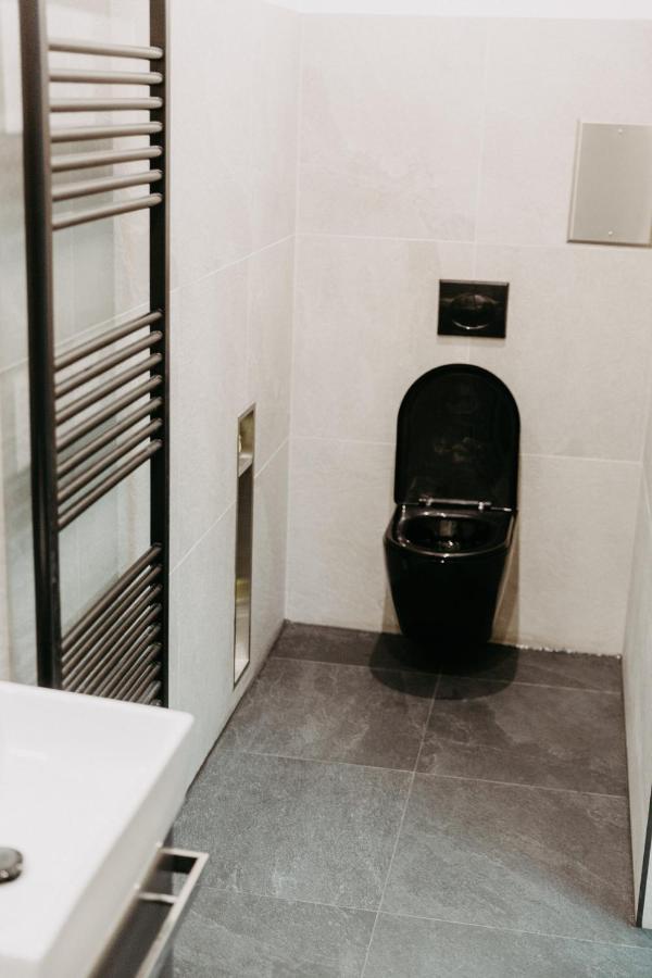 דירות וינה Modernes, Stilvolles Eingerichtetes Loft מראה חיצוני תמונה